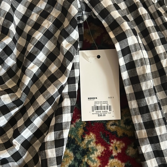 NWT Gingham Keyhole O Ring Front Tie Top - Picture 4 of 8